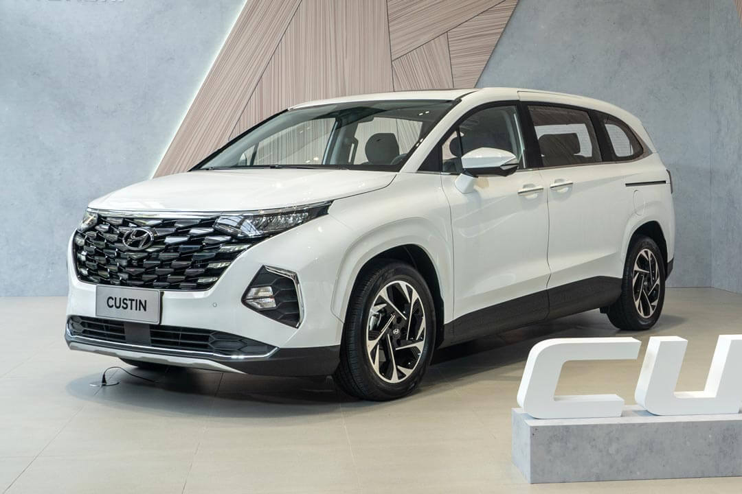 Hyundai Custo Is A New Minivan For The Chinese Car Market, 53% OFF